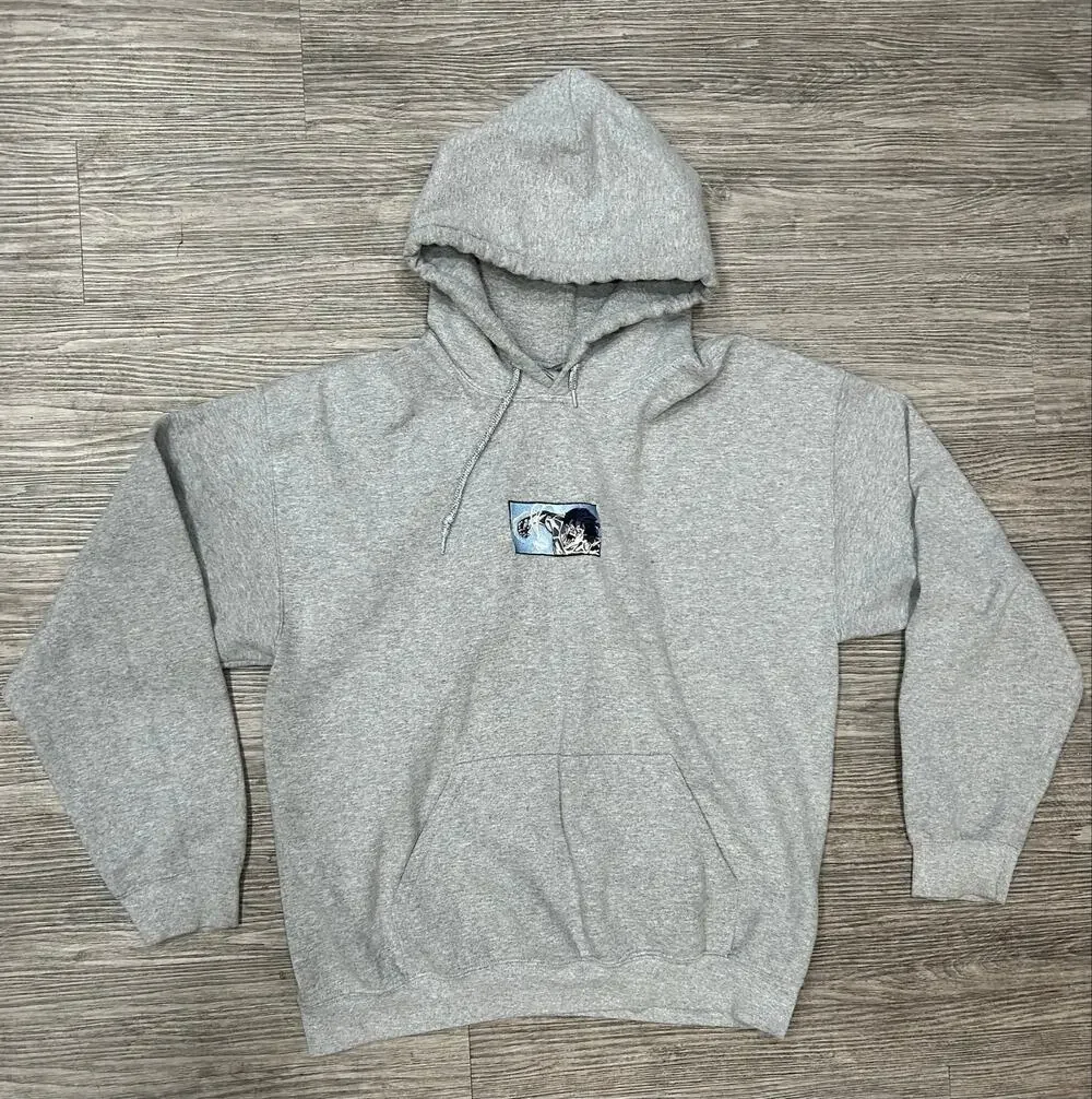 Gildan Heavy Blend Anime Hoodie Mens Large Gray Embroidered Graphic Sweatshirt